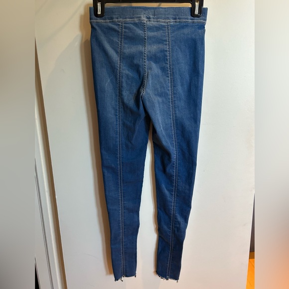 Free People jeans - Picture 2 of 2